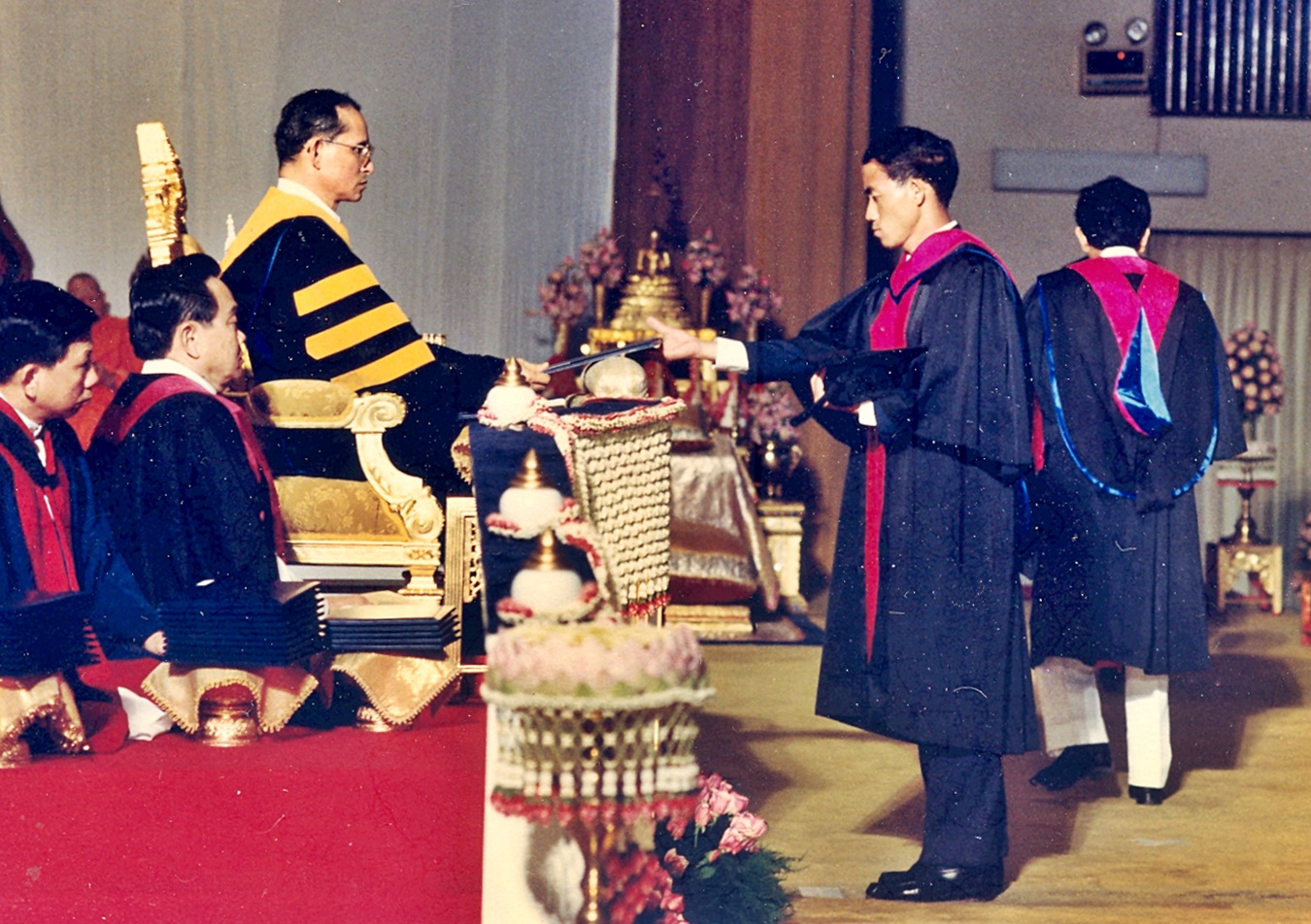 Receiving my Master's degree certificate from Mahidol University (photographed on 31 June 1988).
